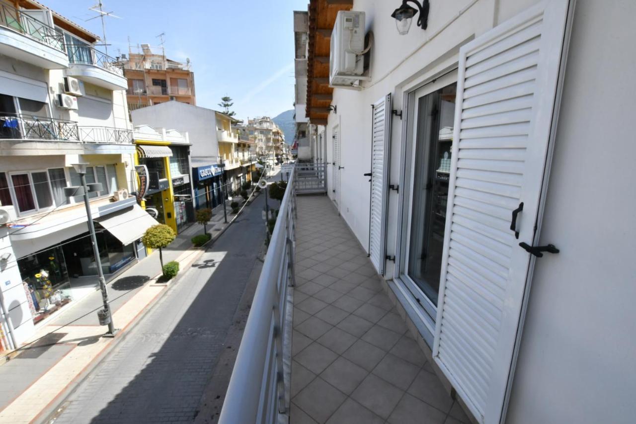 Apartmán Downtown Loft Aígio Exteriér fotografie